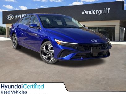 Certified 2025 Hyundai Elantra Limited