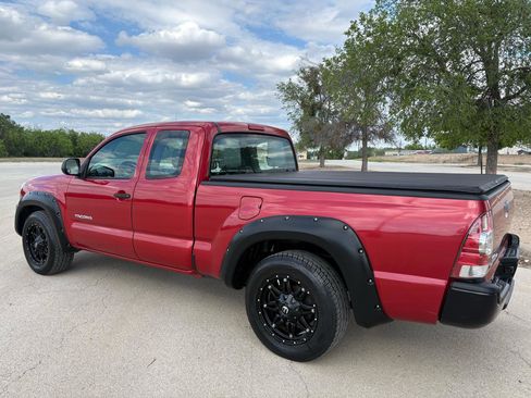 Used 2011 Toyota Tacoma 2WD Access Cab image 48