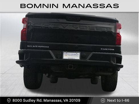 Used 2022 Chevrolet Silverado 1500 Custom image 32