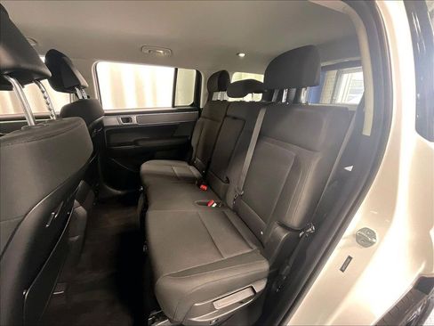 Certified 2026 Hyundai Santa Fe SE AWD/4WD image 15