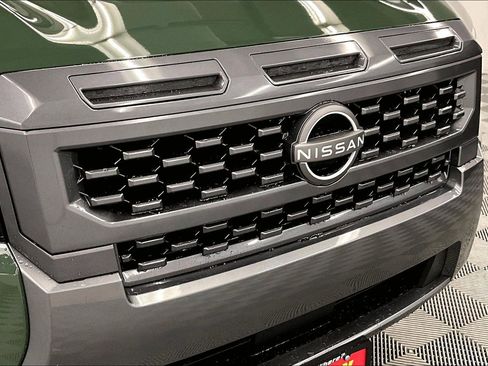 New 2026 Nissan Frontier SV AWD/4WD image 15