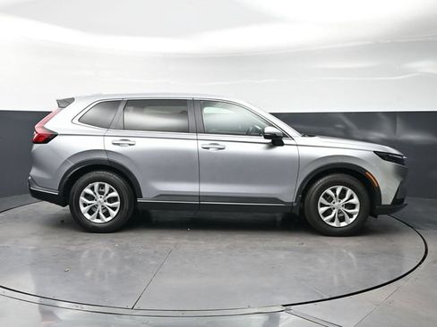 Certified 2026 Honda CR-V LX image 4