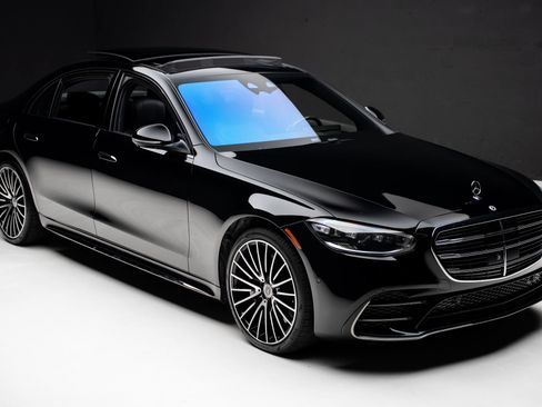 Used 2023 Mercedes-Benz S 500 4MATIC image 41