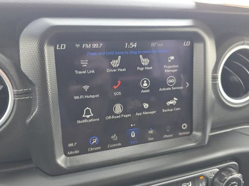 Used 2023 Jeep Wrangler Unlimited Sahara w/ Cold Weather Group AWD/4WD image 18