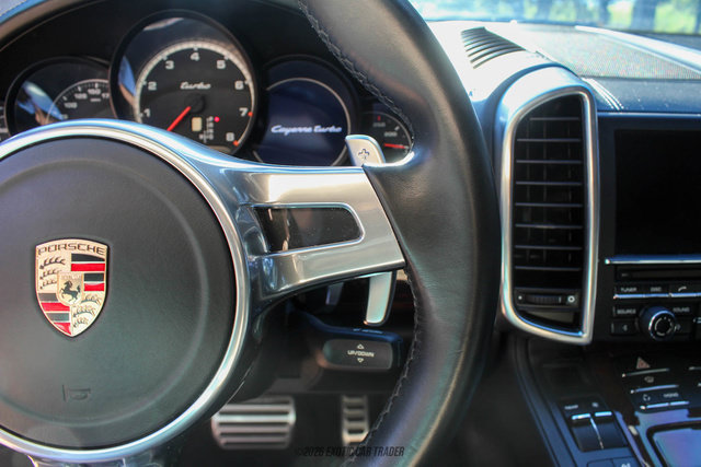 Used 2012 Porsche Cayenne Turbo AWD/4WD image 18