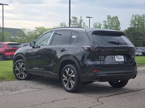 New 2026 MAZDA CX-5 Preferred AWD/4WD image 2