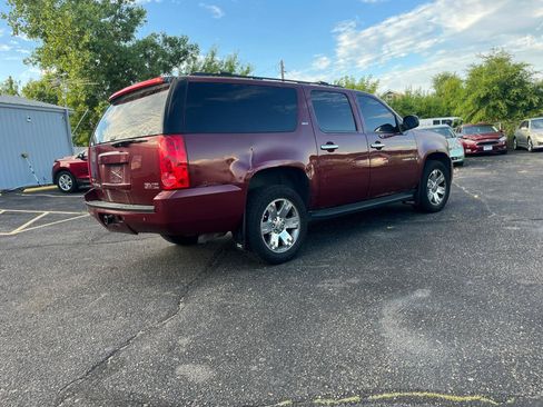 Used 2008 GMC Yukon XL SLT AWD/4WD image 5
