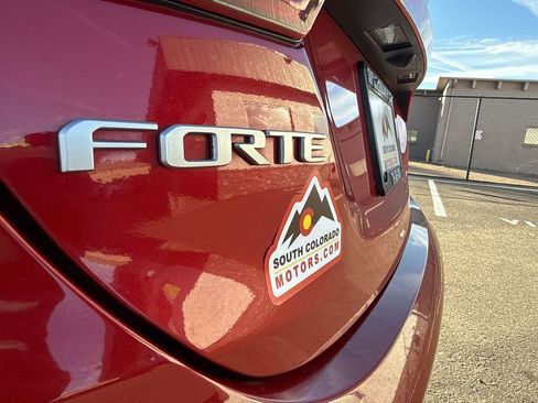 Used 2024 Kia Forte LXS image 11