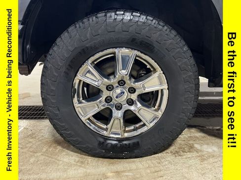 Used 2015 Ford F150 XLT w/ Equipment Group 302A Luxury image 23