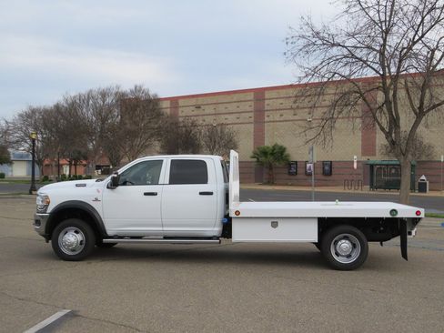 New 2023 RAM 4500 Tradesman w/ Chrome Appearance Group image 4