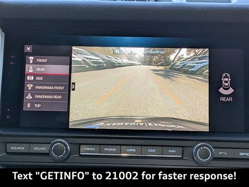 Used 2020 Porsche Macan image 25