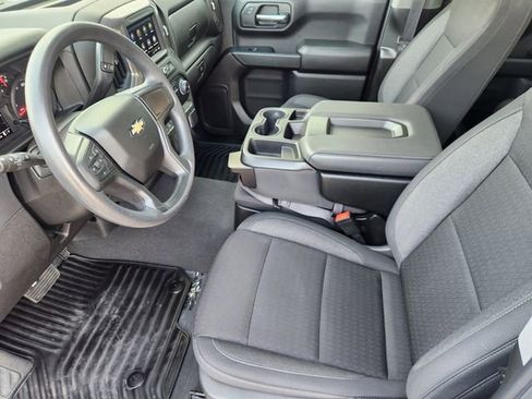 Used 2024 Chevrolet Silverado 1500 Custom RWD image 4