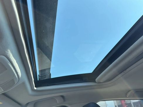 Used 2014 MAZDA MAZDA3 i Grand Touring image 18