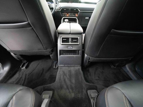 Used 2024 MAZDA CX-90 Plug-In Hybrid w/ Premium Pkg AWD/4WD image 22