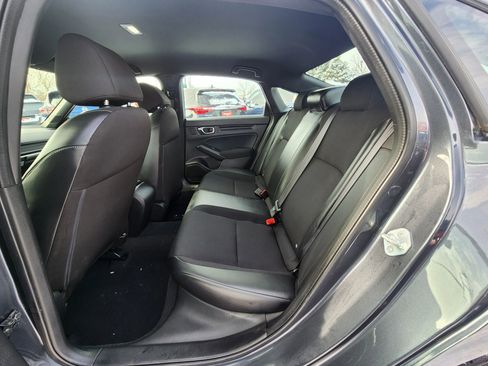 Used 2022 Honda Civic Sport image 18