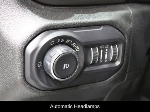 Used 2018 Jeep Wrangler Unlimited Sport S image 16