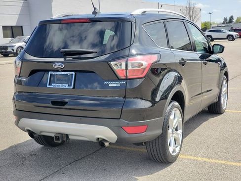 Used 2018 Ford Escape Titanium w/ Ford Safe & Smart Package image 4