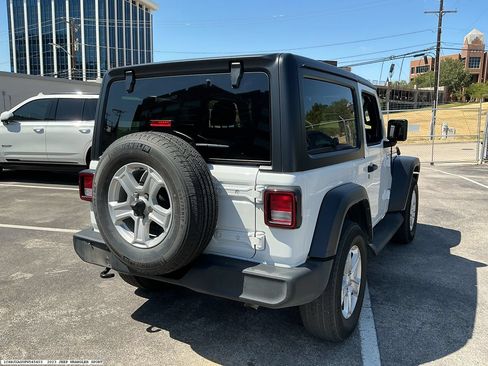Used 2023 Jeep Wrangler Sport AWD/4WD image 4
