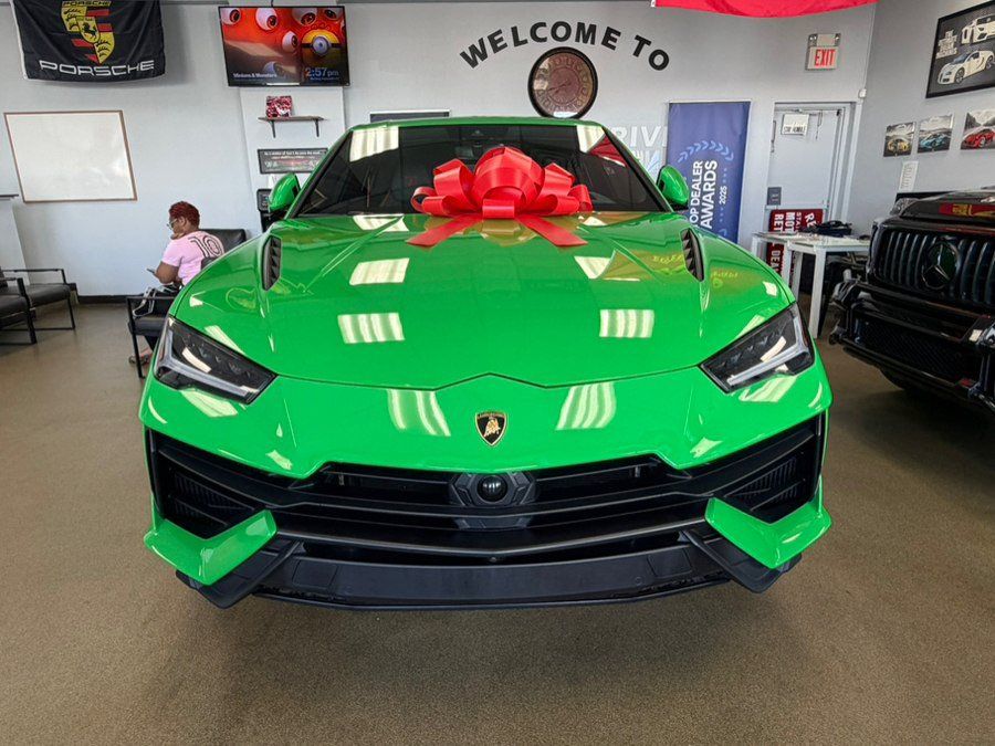 Used 2023 Lamborghini Urus S AWD/4WD image 6