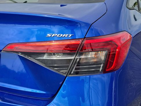 Used 2022 Honda Civic Sport image 8