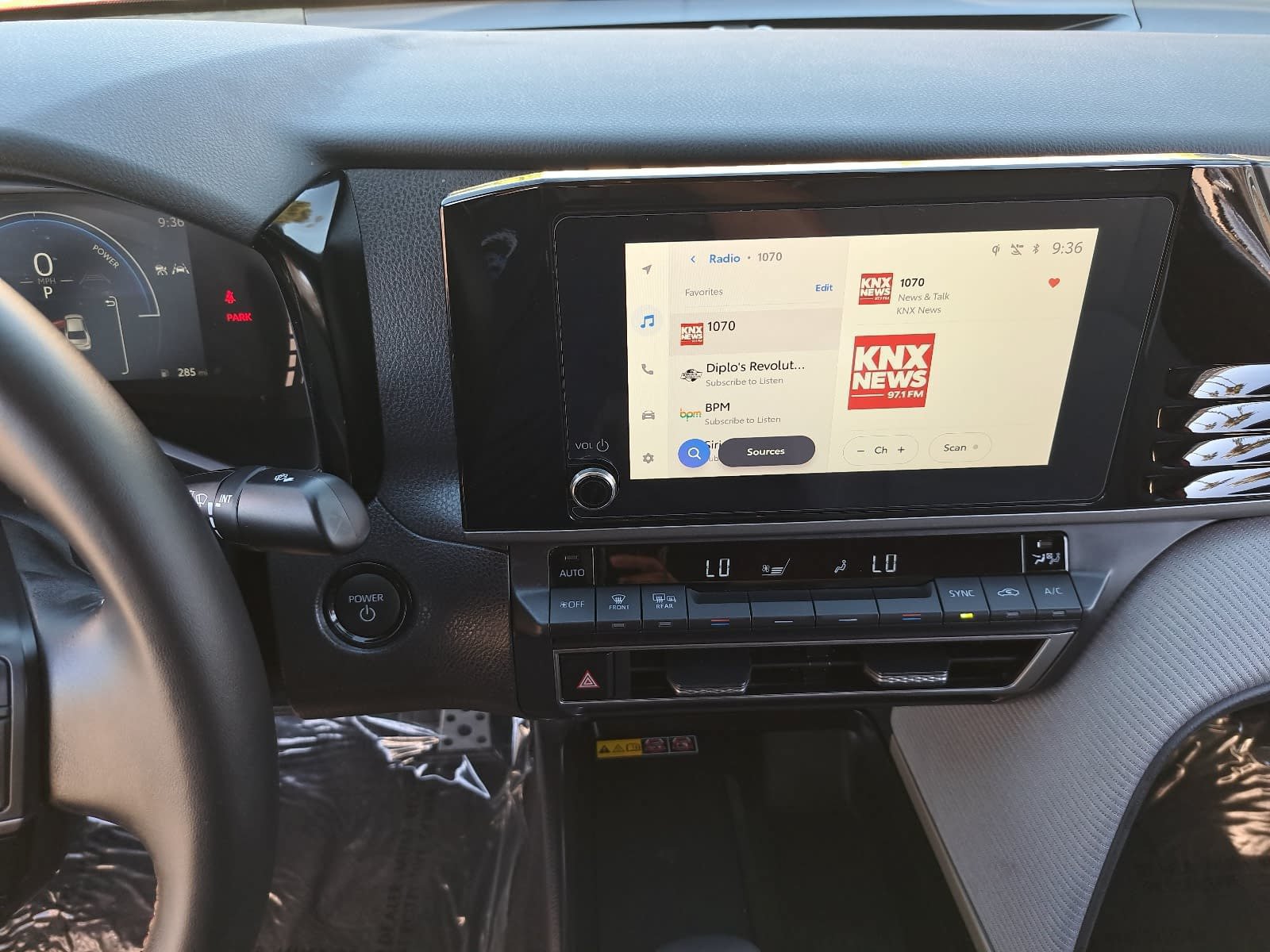 Used 2026 Toyota Camry SE FWD image 20