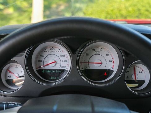 Used 2012 Dodge Challenger R/T Plus image 29