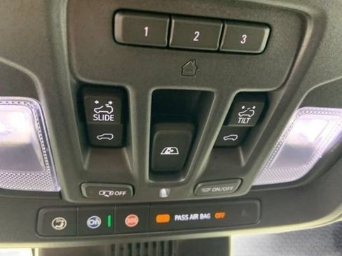 Used 2026 GMC Sierra 3500 Denali Ultimate AWD/4WD image 36