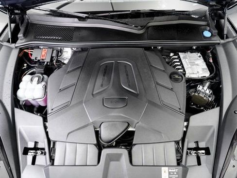 New 2026 Porsche Cayenne Coupe image 29