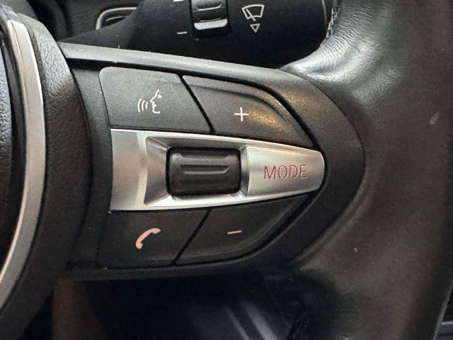 Used 2016 BMW 340i xDrive Sedan w/ Technology Package AWD/4WD image 34