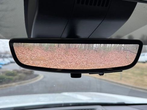 Used 2023 GMC Yukon Denali Ultimate image 17