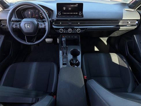 Used 2025 Honda Civic Sport image 11