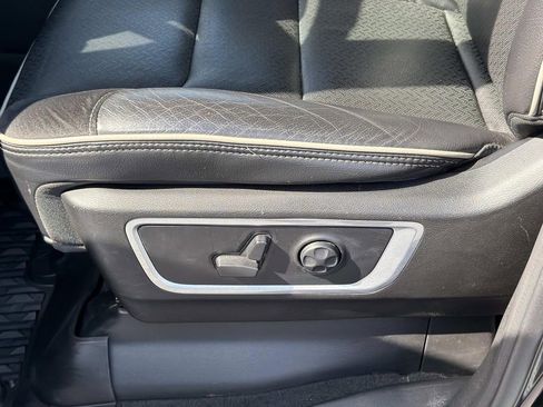 Used 2021 RAM 1500 Laramie w/ Sport Appearance Package AWD/4WD image 22