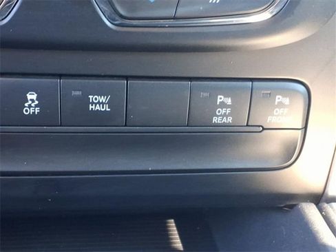 Used 2018 RAM 1500 Lone Star image 8