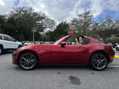 Used 2020 MAZDA MX-5 Miata RF Grand Touring image 28