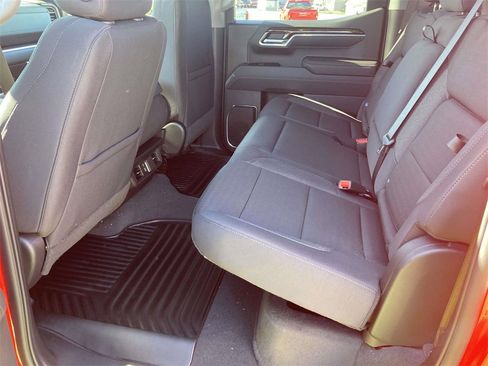 New 2026 GMC Sierra 1500 Elevation image 12