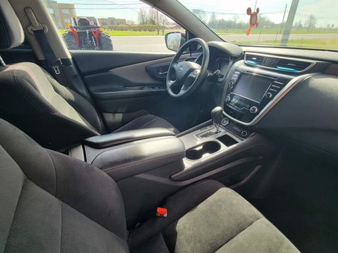 Used 2023 Nissan Murano S FWD image 10