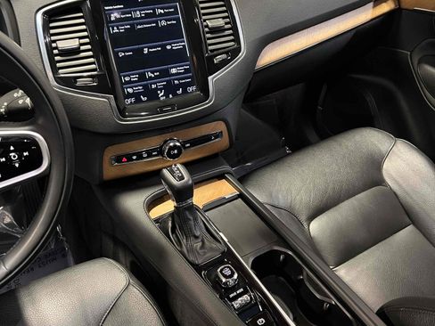 Used 2021 Volvo XC90 T5 Momentum w/ Advanced Package image 48