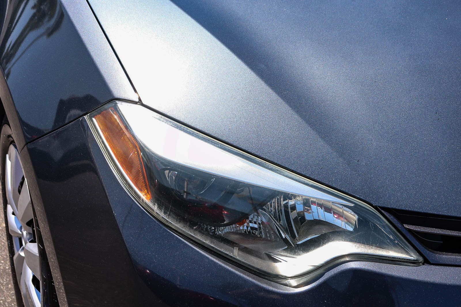 Used 2015 Toyota Corolla LE FWD image 6