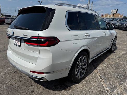 Used 2024 BMW X7 xDrive40i image 5