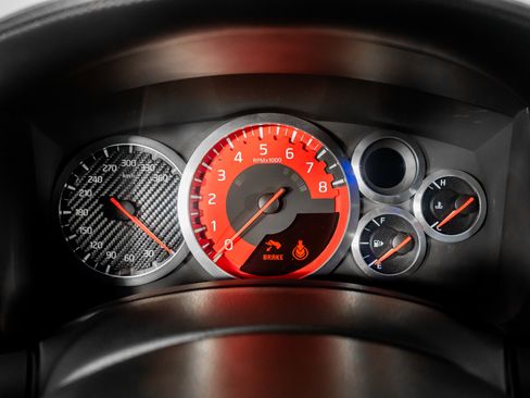 Used 2009 Nissan GT-R Premium image 45