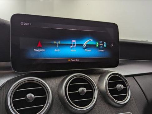 Used 2019 Mercedes-Benz C 300 4MATIC Sedan image 27