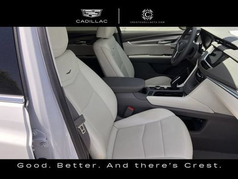 Used 2025 Cadillac XT5 Premium Luxury w/ Technology Package FWD image 24