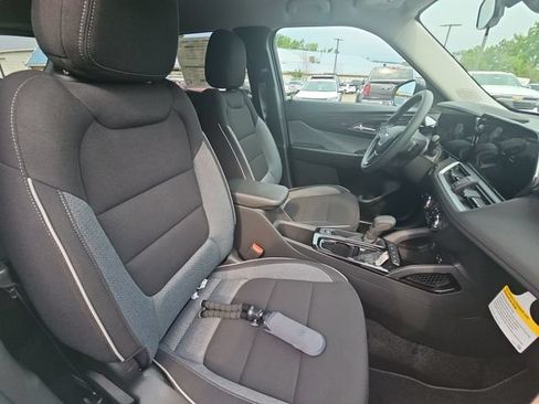 New 2026 Chevrolet TrailBlazer LS w/ LS Convenience Package FWD image 30