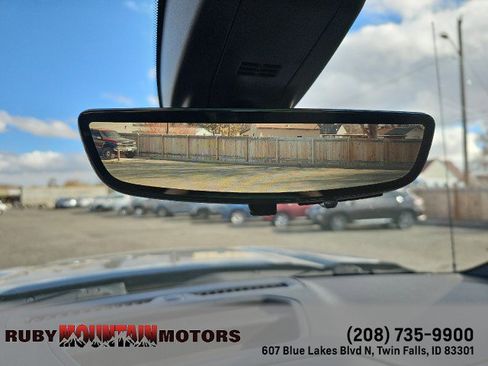 Used 2019 GMC Sierra 1500 AT4 image 25