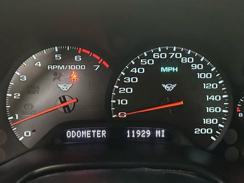 Used 2000 Chevrolet Corvette Convertible RWD image 14