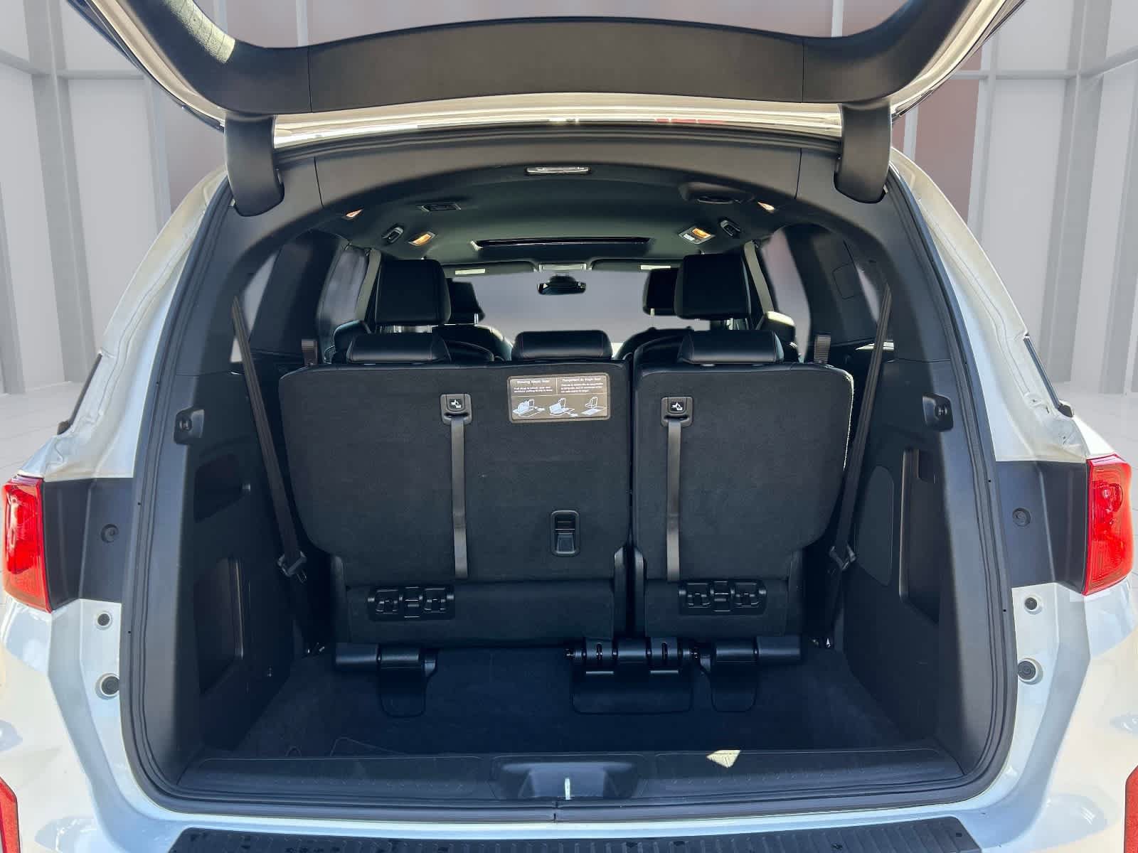 Used 2025 Honda Odyssey Sport-L image 18