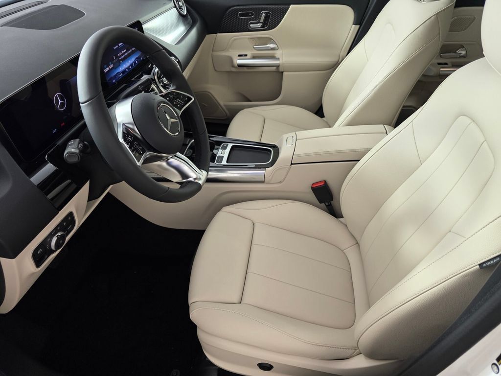 New 2026 Mercedes-Benz GLA 250 image 6