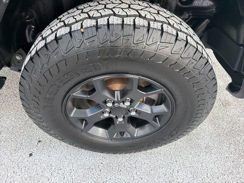 Used 2023 Jeep Wrangler Willys image 43