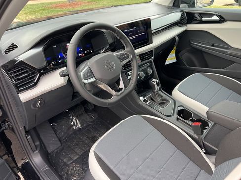 New 2026 Volkswagen Taos S image 14