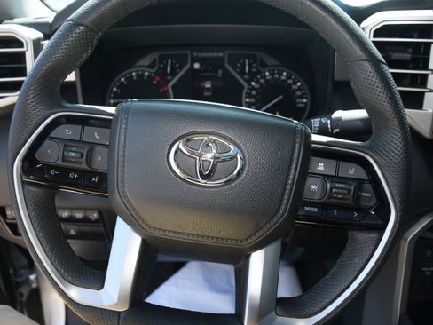 Used 2023 Toyota Tundra Limited w/ Power Package image 14